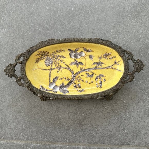 Vintage Soap Dish - Picture 1 of 3
